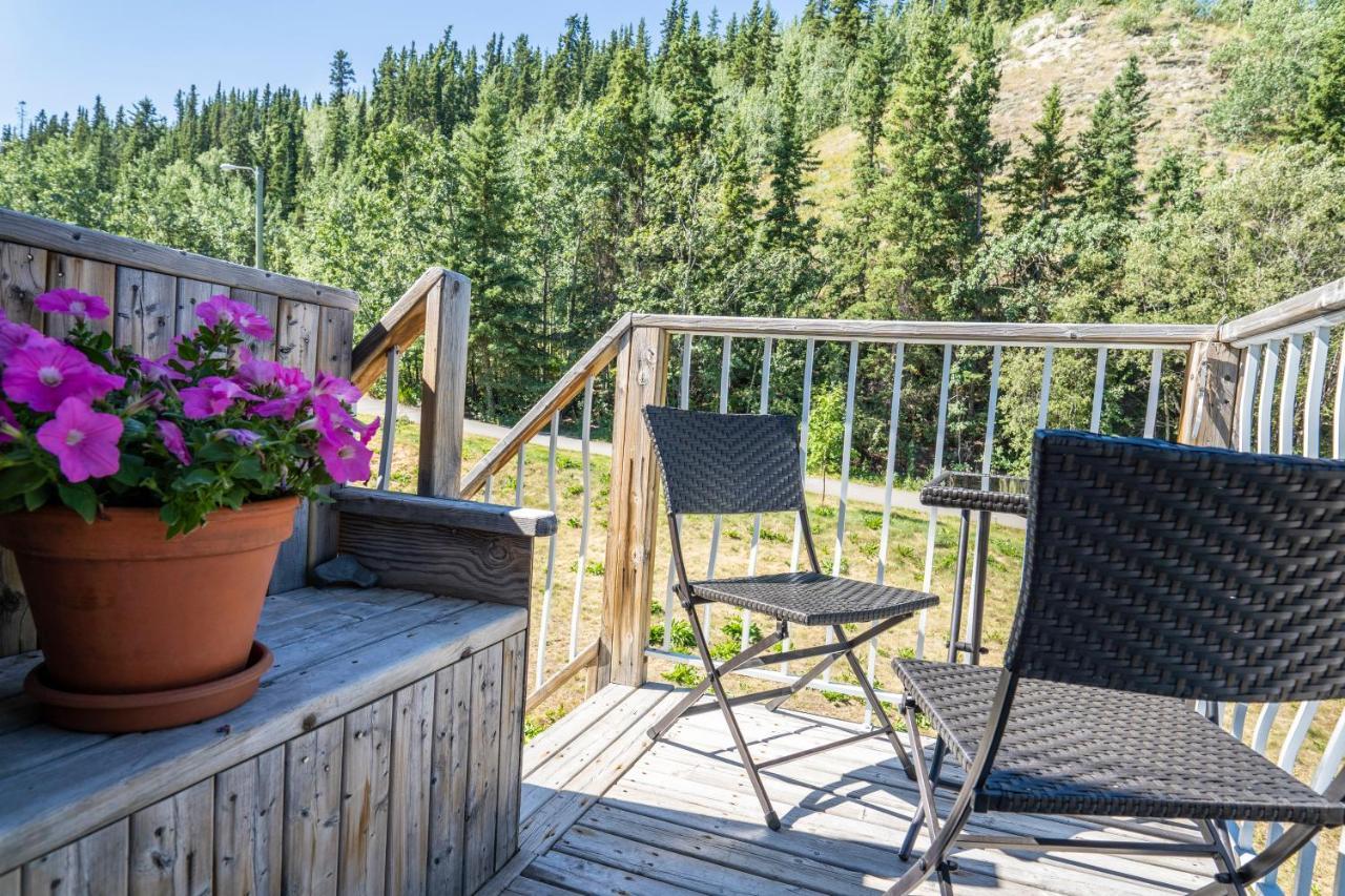 Downtown Whitehorse Apartment In Old Town Exterior foto